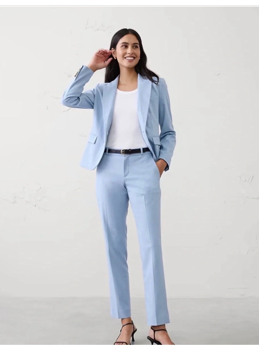 Banana Republic Light Blue Women’s Tailored Suit Jacket & Pants